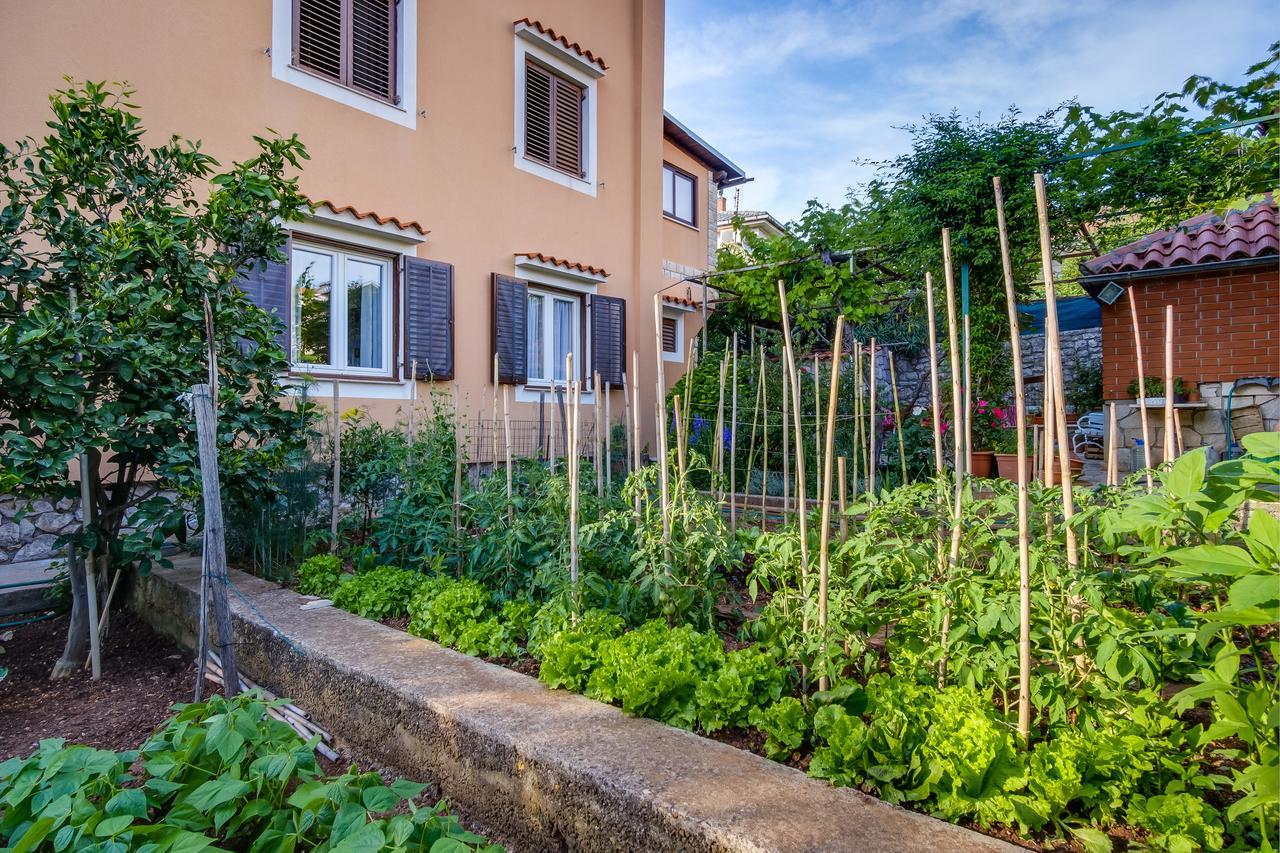 Apartments Beba Mali Losinj Exterior photo